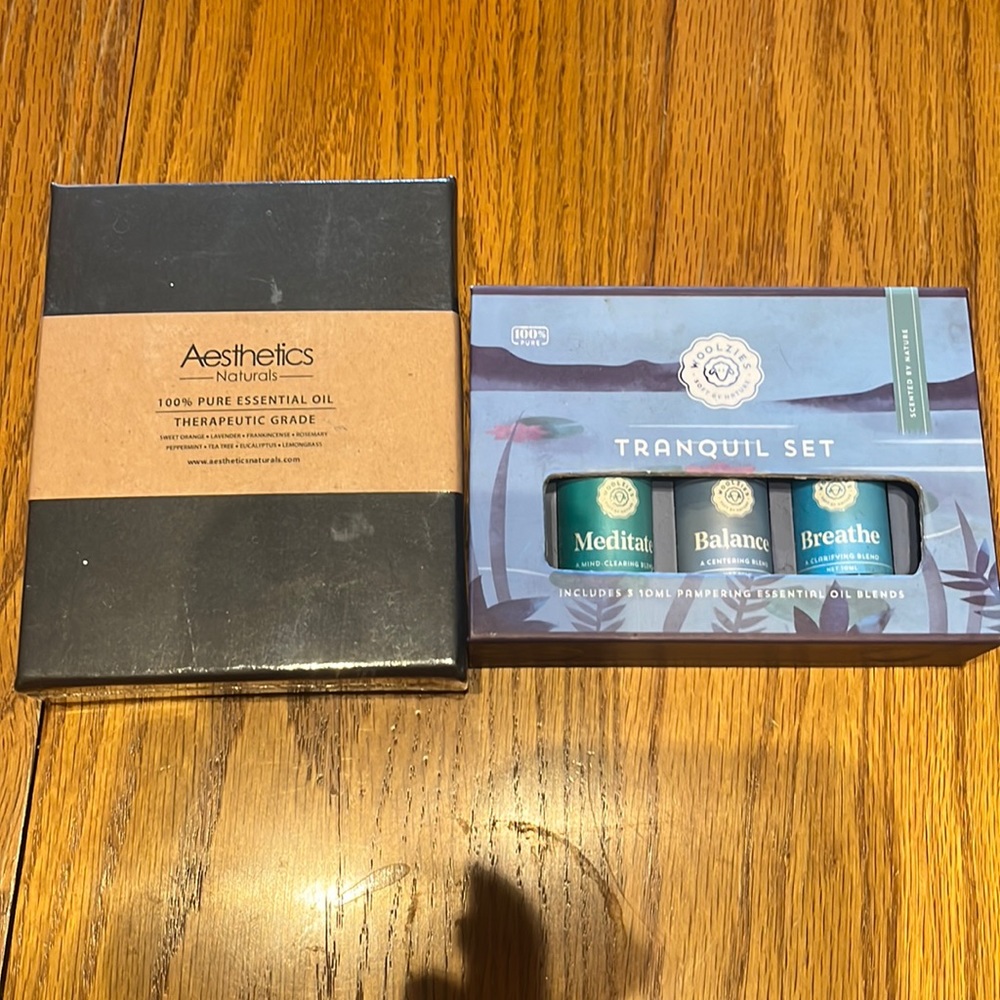 Essential oil, NWOT